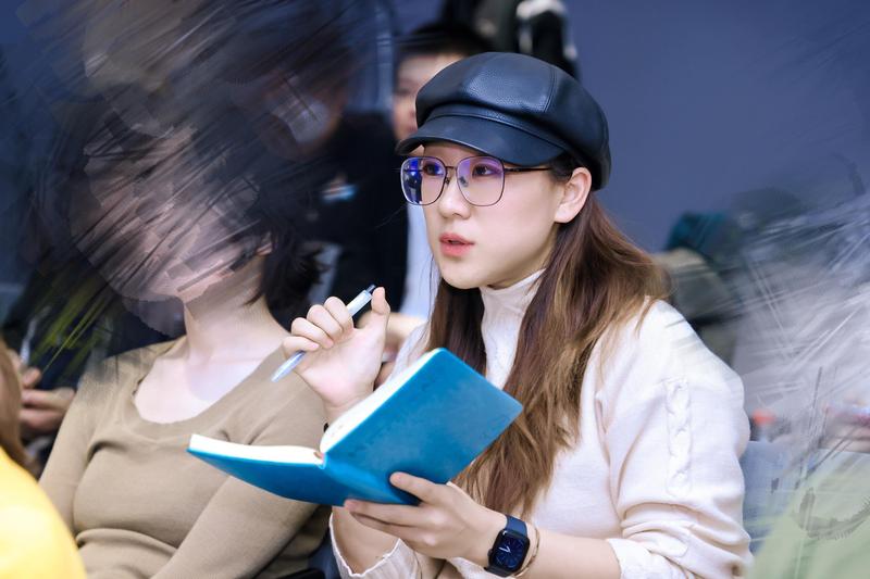  告别技术泡沫，重塑价值锚点：从国产大模型领跑看产业突围路径 IT技术