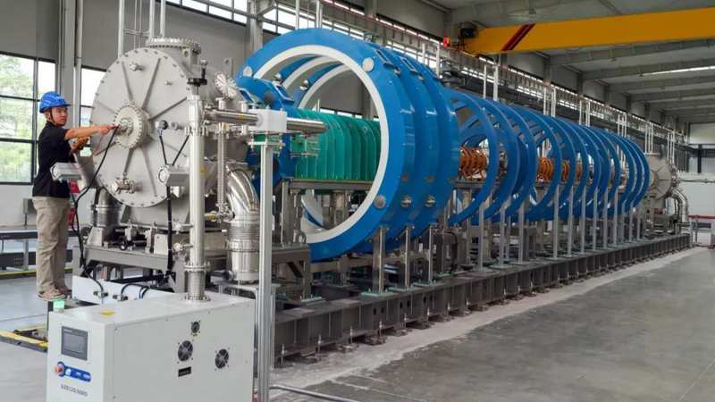 当人类开始「造太阳」:一个关于能源梦想、资本耐心与未来十年的故事 新闻