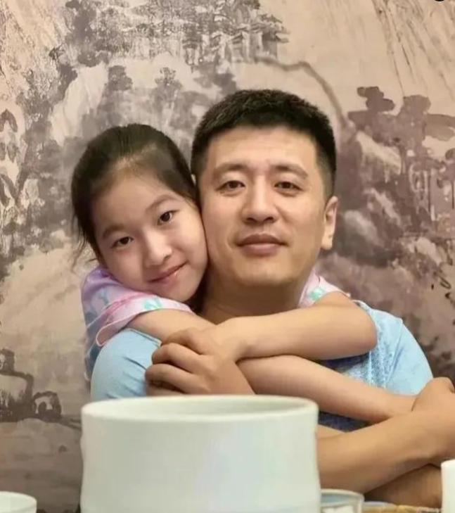 峰学蔚来权力交接全记录:武亮如何用数据思维重构教育直播新范式 教育招生