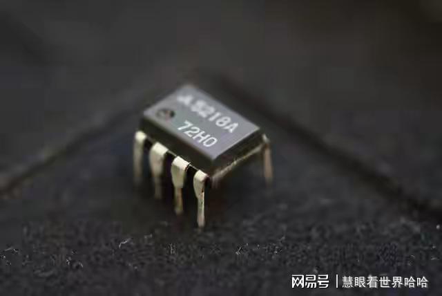 从被忽视到业绩炸裂：一位老股民亲历AI存储赛道的逆袭之路 股票财经