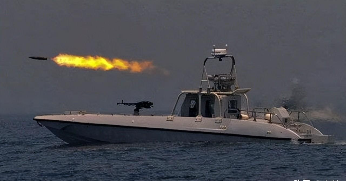  霍尔木兹博弈：美舰折返事件背后的战略逻辑深度解析 新闻