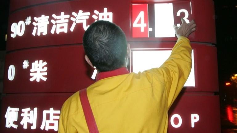  百炼平台限流升级：10QPS背后的技术架构与资源调度逻辑 IT技术