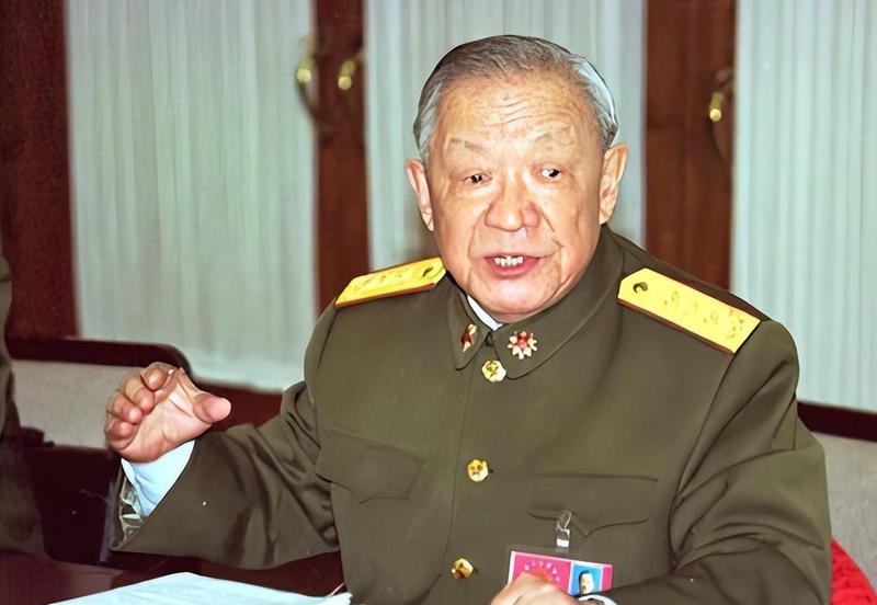 九旬老父一夜白头:那个被宠坏的将军儿子,是如何亲手毁掉整个家族的? 新闻 九旬老父一夜白头:那个被宠坏的将军儿子,是如何亲手毁掉整个家族的? 新闻